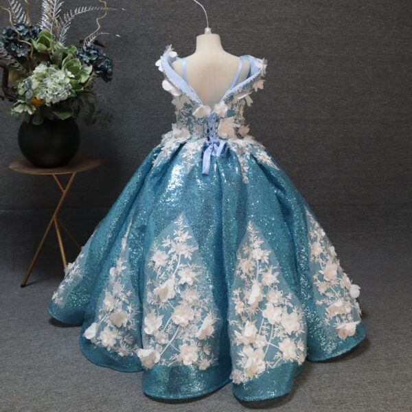 Blue long flower pattern girls summer dress, back tie up type pompadour skirt, suitable for birthday parties, weddings