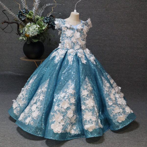 Blue long flower pattern girls summer dress, back tie up type pompadour skirt, suitable for birthday parties, weddings